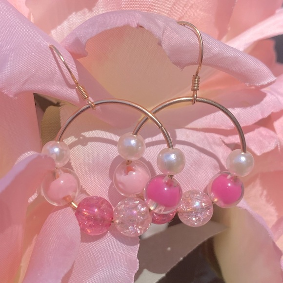 Pink earrings - Picture 1 of 1